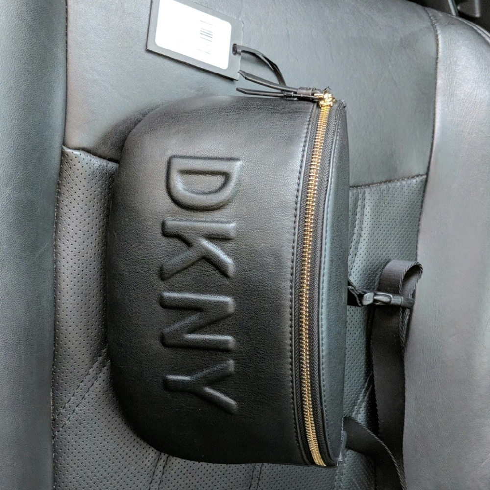 DKNY Tilly Logo Fanny Pack